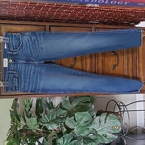 FRAME Le Skinny de Jeanne Crop Size 28